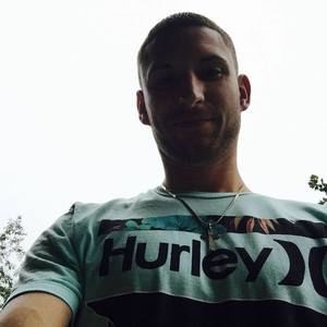 Meet your Posher, Lee